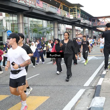 Runner Photo 4517893