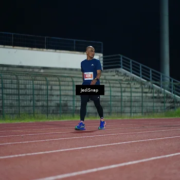 Runner Photo 4518018
