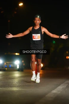 Runner Photo 4518055