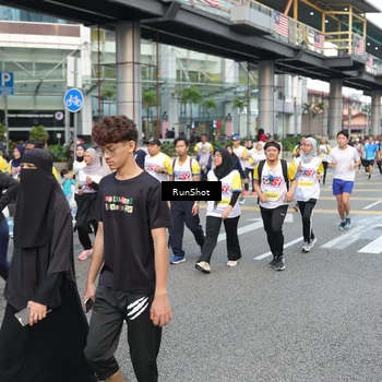 Runner Photo 4518090