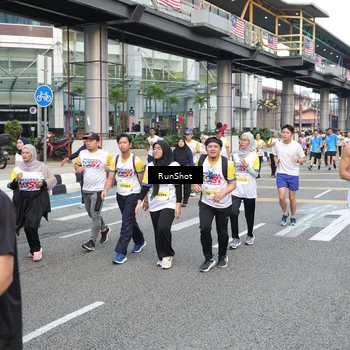 Runner Photo 4518107