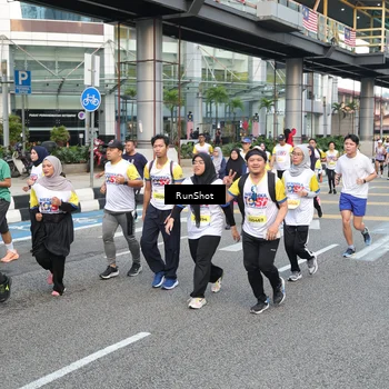 Runner Photo 4518113