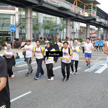 Runner Photo 4518155