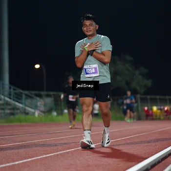 Runner Photo 4518176