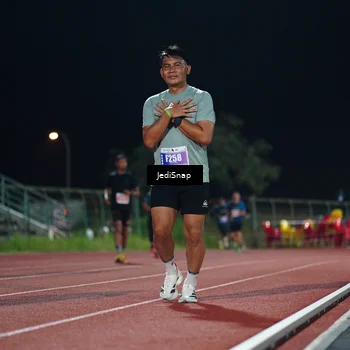Runner Photo 4518185