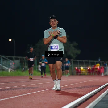 Runner Photo 4518186