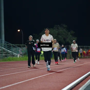 Runner Photo 4518262