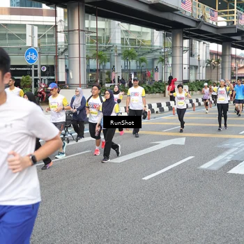 Runner Photo 4518292