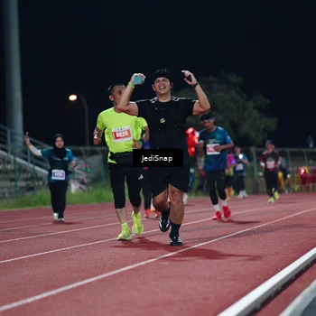 Runner Photo 4518340