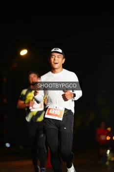 Runner Photo 4518360
