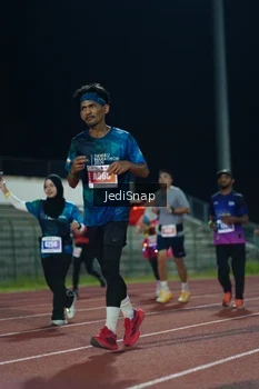 Runner Photo 4518365