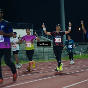 Runner Photo 4518397