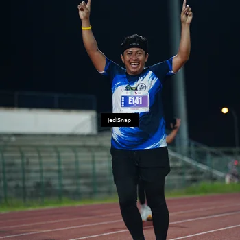 Runner Photo 4518412