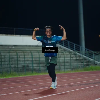 Runner Photo 4518417