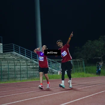 Runner Photo 4518433