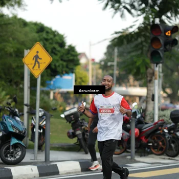 Runner Photo 4518469