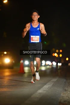Runner Photo 4518475