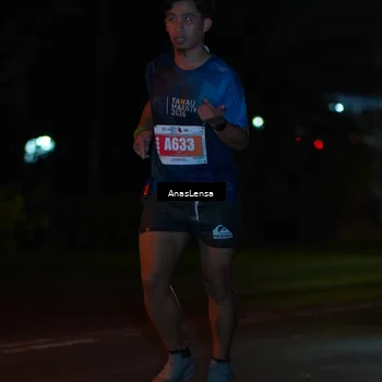 Runner Photo 4518541