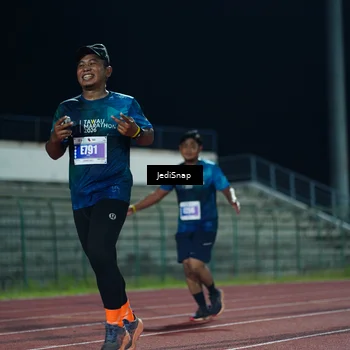 Runner Photo 4518570