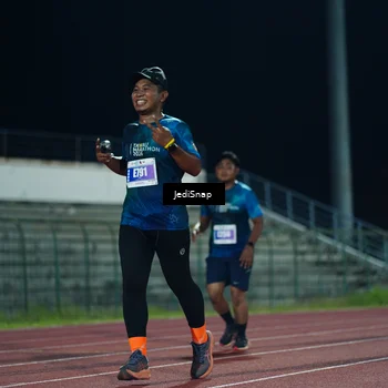 Runner Photo 4518571