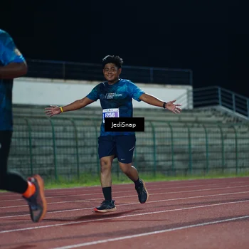 Runner Photo 4518575