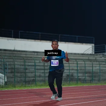 Runner Photo 4518588