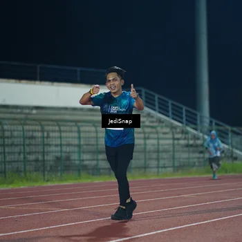 Runner Photo 4518617