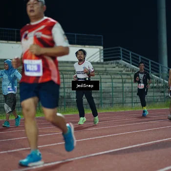 Runner Photo 4518632