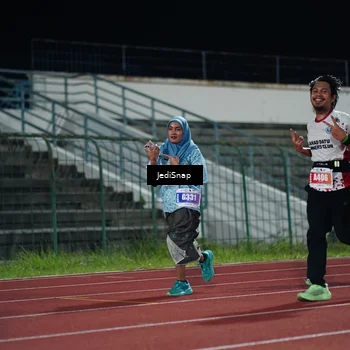 Runner Photo 4518647
