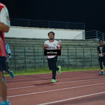 Runner Photo 4518648