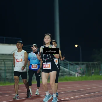 Runner Photo 4518665