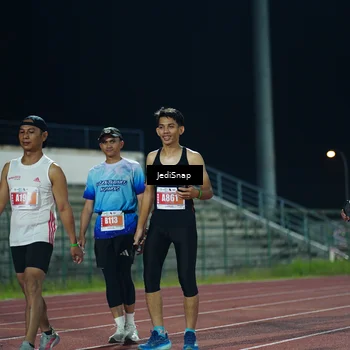 Runner Photo 4518672