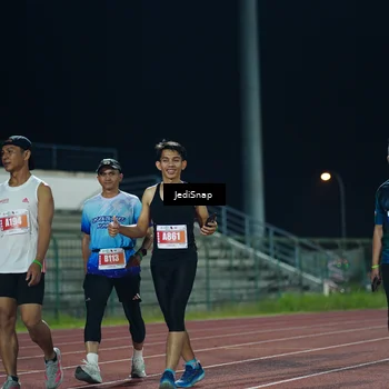 Runner Photo 4518676