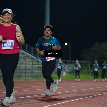 Runner Photo 4518768
