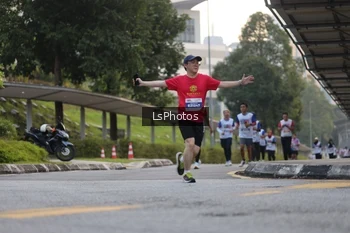 Runner Photo 4518808