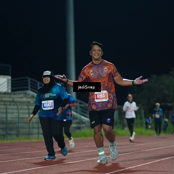 Runner Photo 4518858