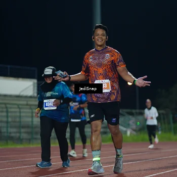 Runner Photo 4518867