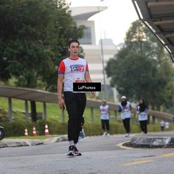 Runner Photo 4519045