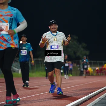 Runner Photo 4519216