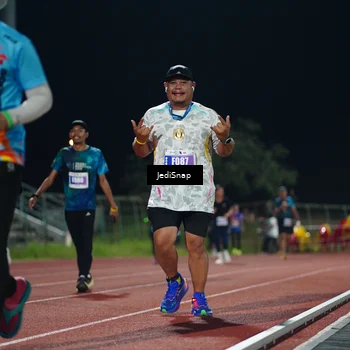 Runner Photo 4519217