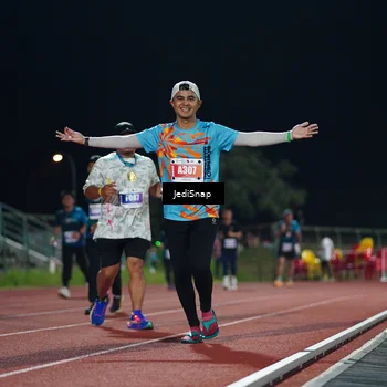 Runner Photo 4519220