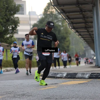 Runner Photo 4519261
