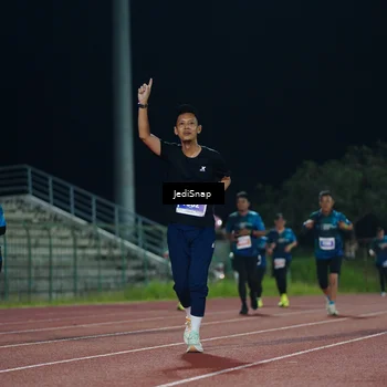 Runner Photo 4519274