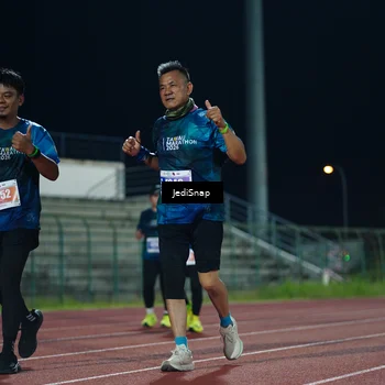 Runner Photo 4519318