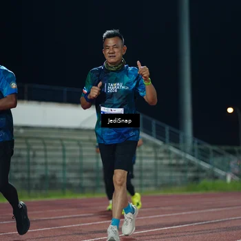 Runner Photo 4519323