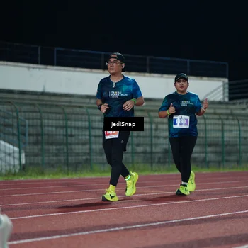 Runner Photo 4519340