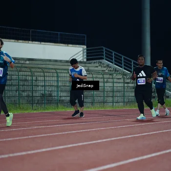 Runner Photo 4519600