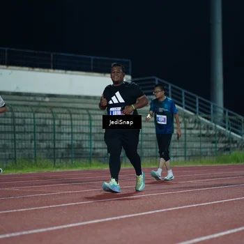 Runner Photo 4519630
