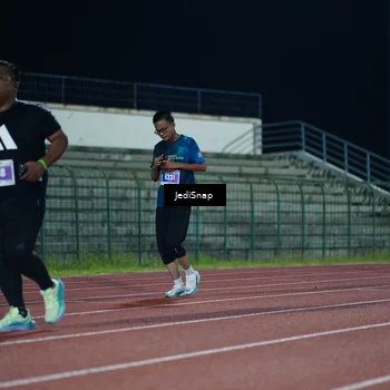 Runner Photo 4519684
