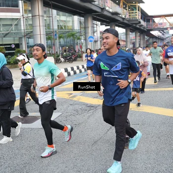 Runner Photo 4519706